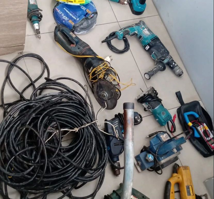Produtos de origem de roubo e furto / Foto; Divulgação PM