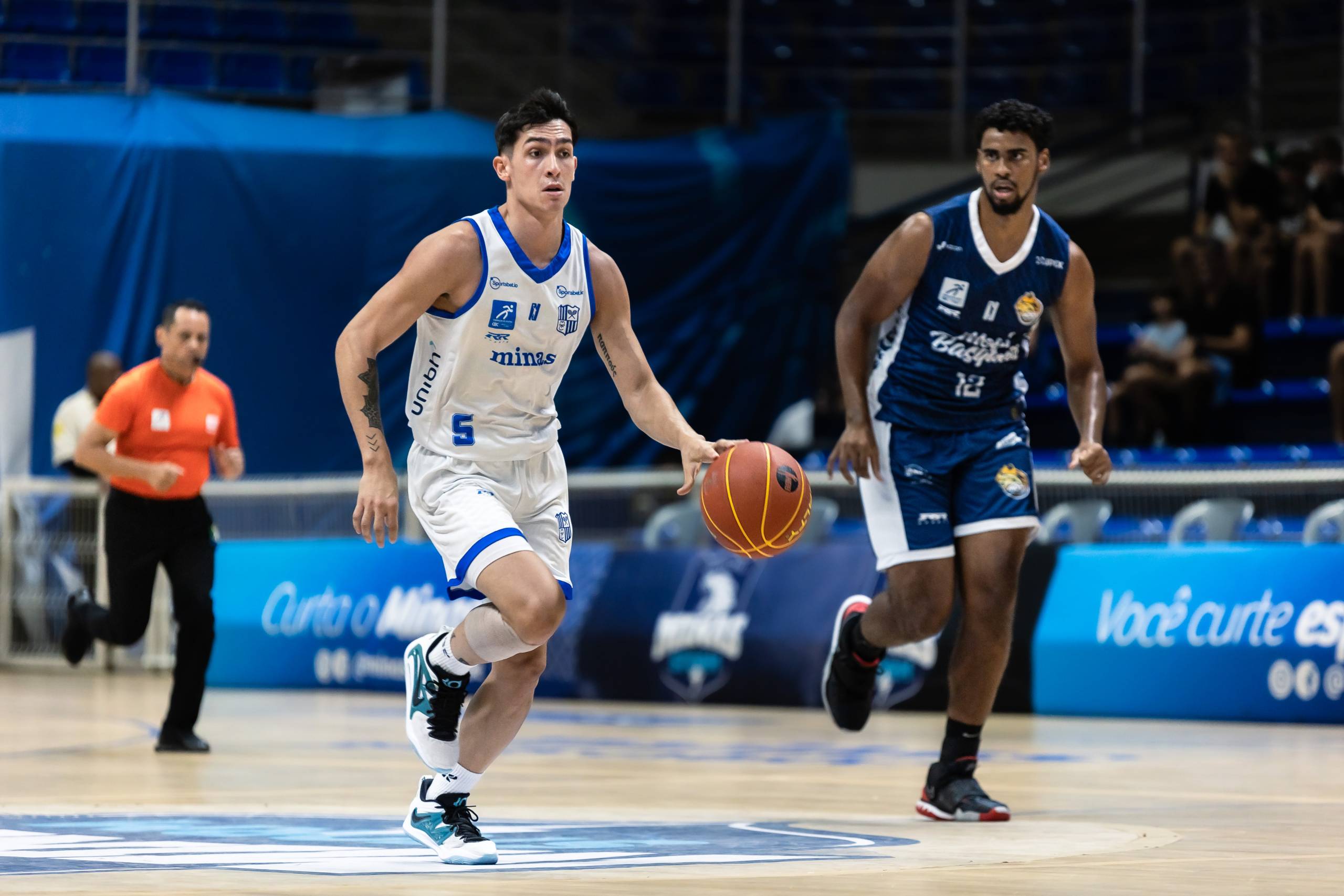 Mogi perde para o líder Minas e amarga quinta derrota seguida no NBB