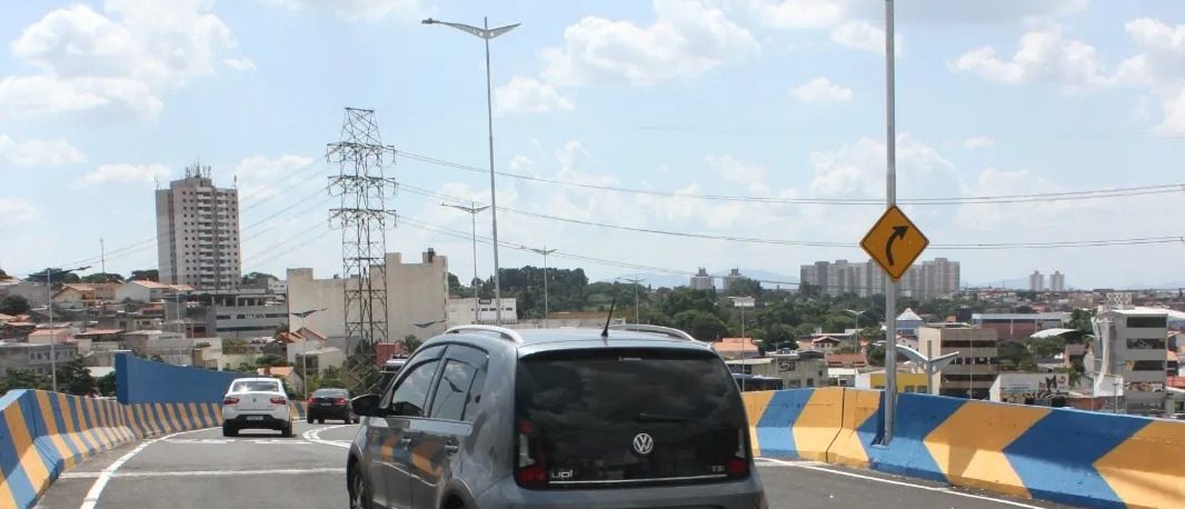 Inauguração do Viaduto Prefeito Eduardo Carlos Felippe em Poá marca avanços na mobilidade urbana