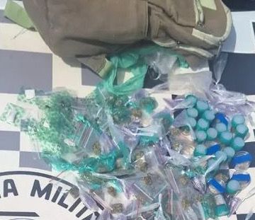 Homem é preso em Itaquá com mais de 150 drogas em mochila