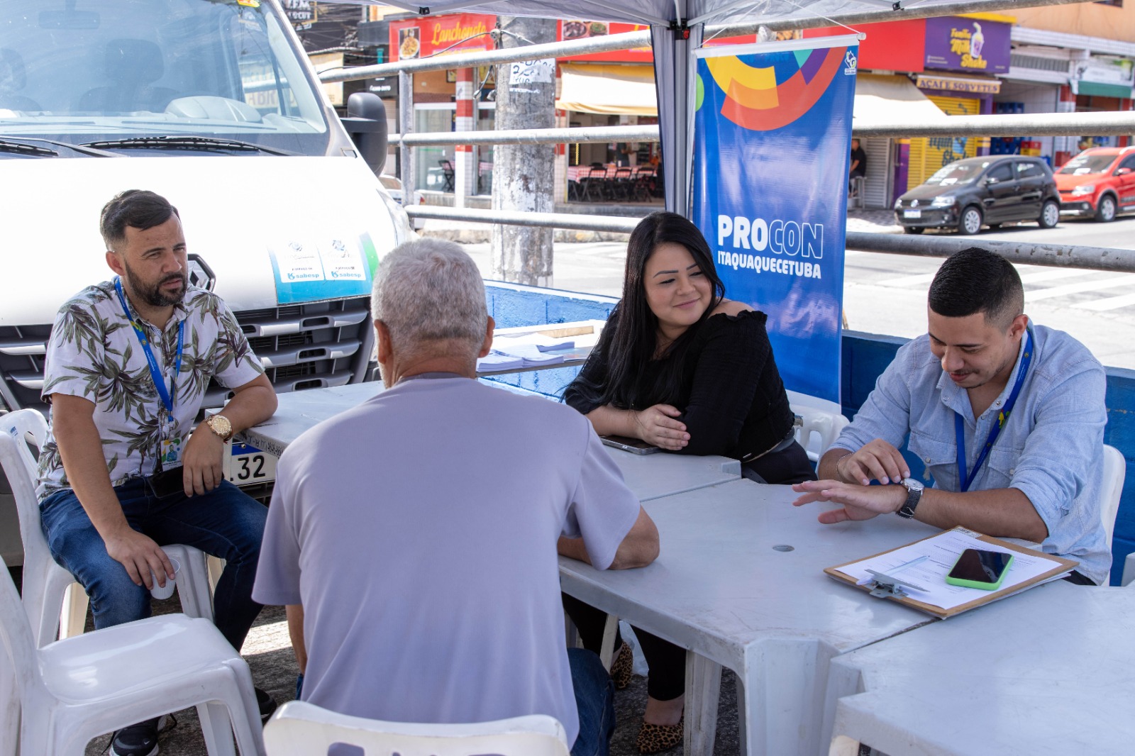 Procon de Itaquá oferece suporte aos consumidores nos bairros