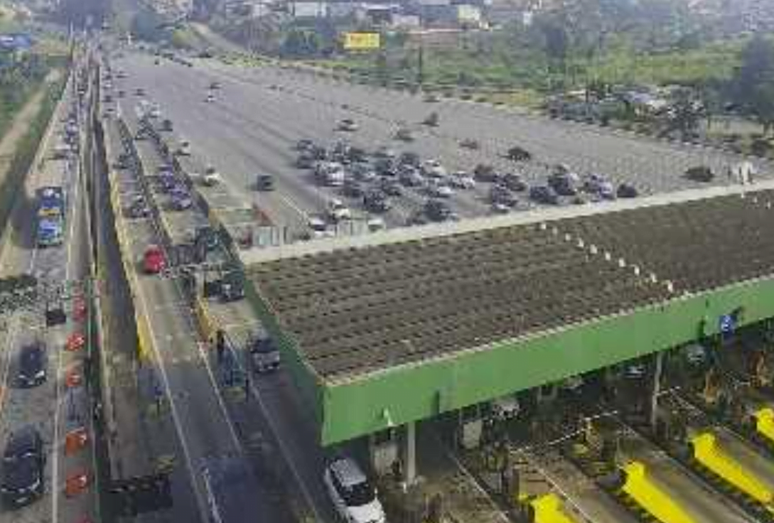 Corredor Ayrton Senna/Carvalho Pinto amanhece com lentidão, informa concessionária
