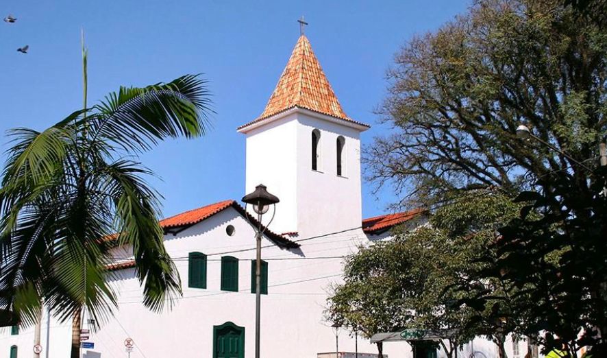 Paróquia do Carmo, em Mogi, celebra Padroeira e lança as Julinas Sociais