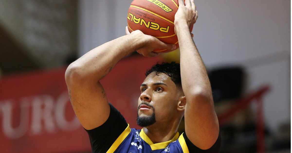 Fora de casa, Mogi Basquete tenta, mas não consegue bater os atuais campeões do Paulista
