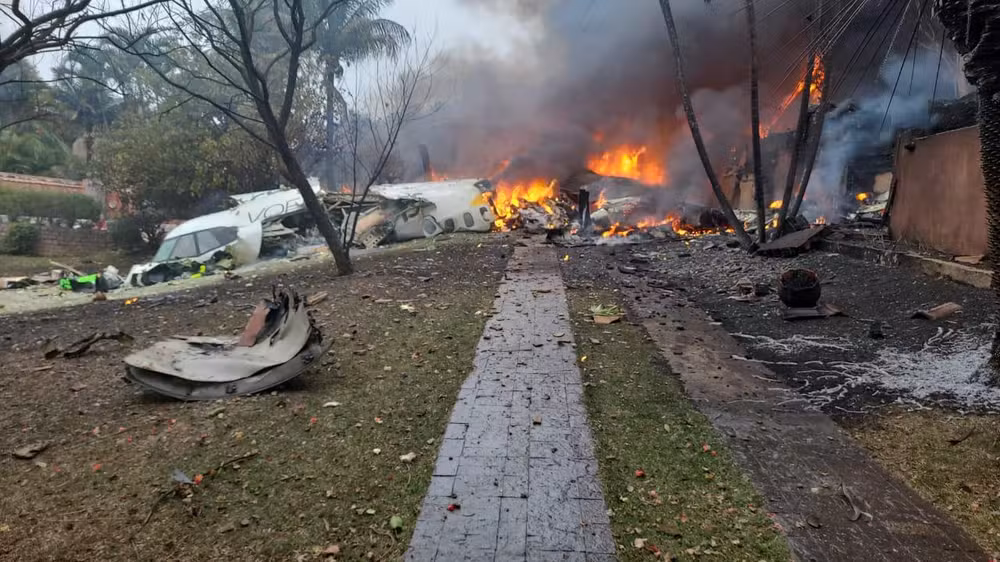Vídeo: Queda de avião em Vinhedo deixa 61 mortos