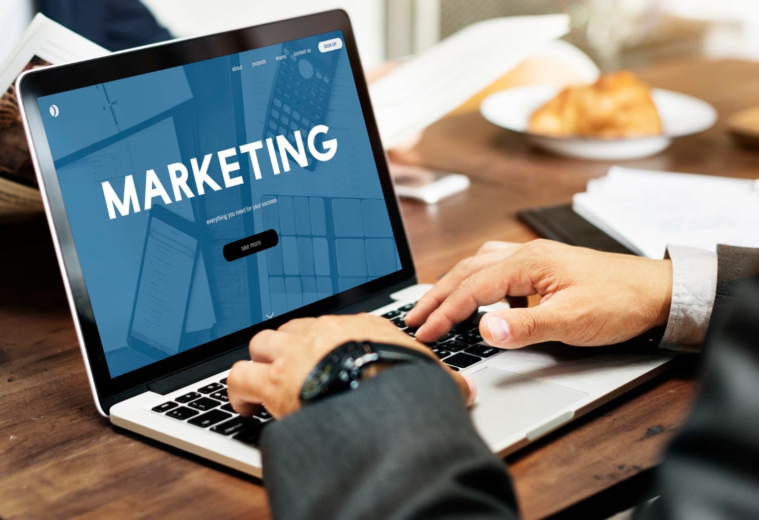 Sebrae-SP anuncia 200 vagas para curso gratuito e online de marketing  