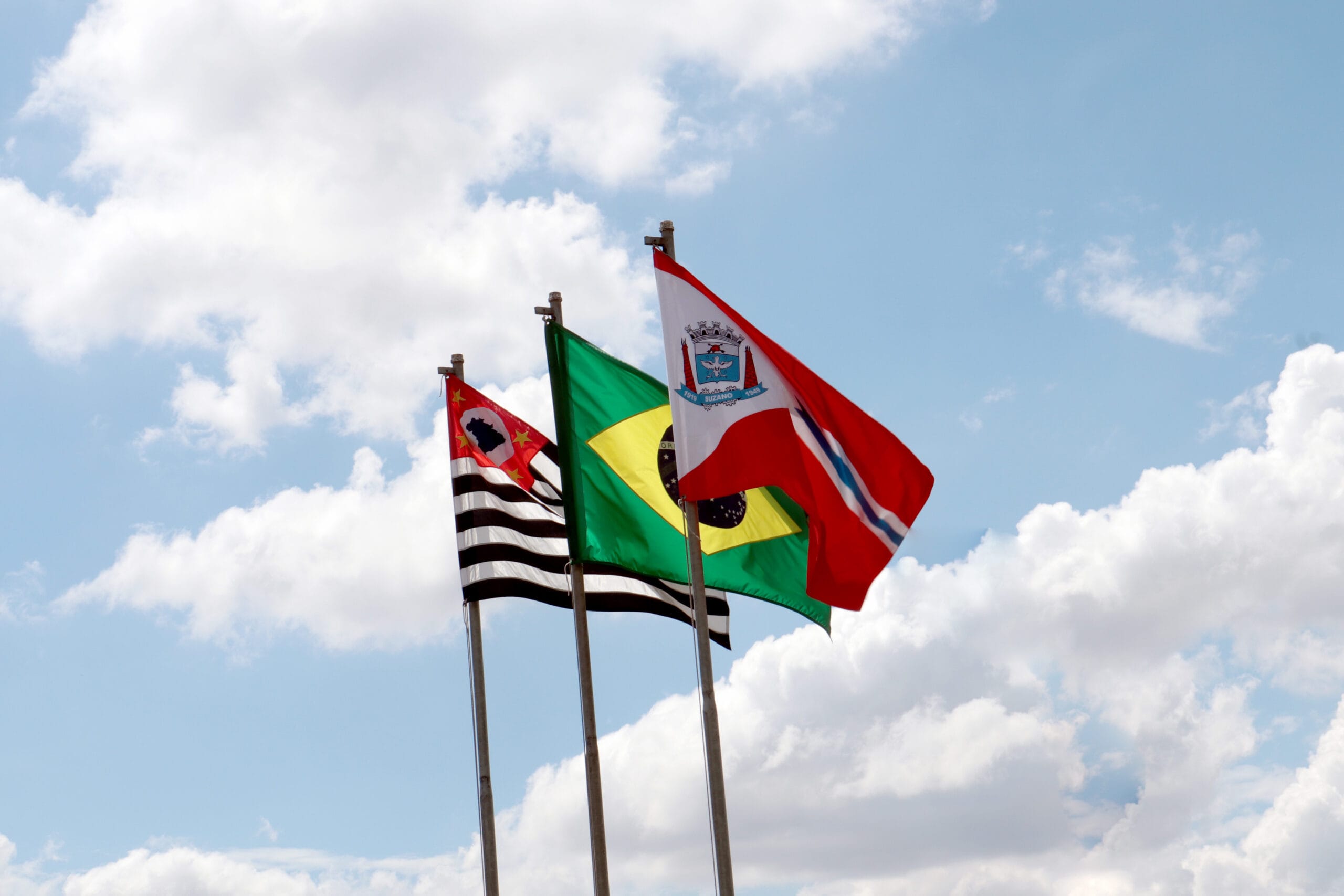 Veja o que abre e fecha em Suzano durante o feriado da Proclamação da República