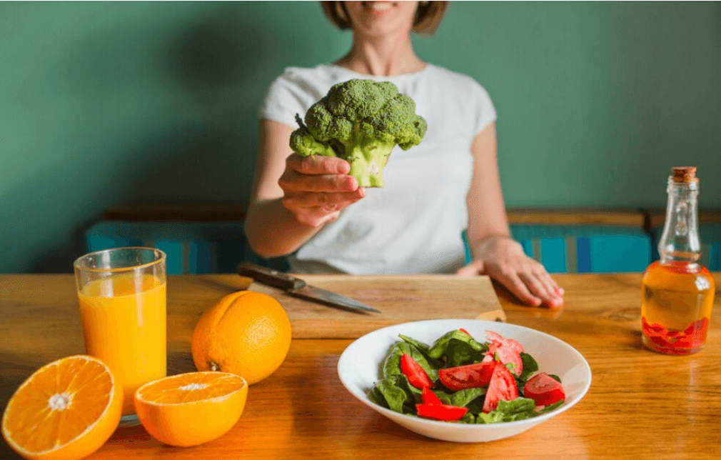 Ano novo, vida nova: médico dá 4 dicas de saúde para começar 2025 com autocuidado em dia  