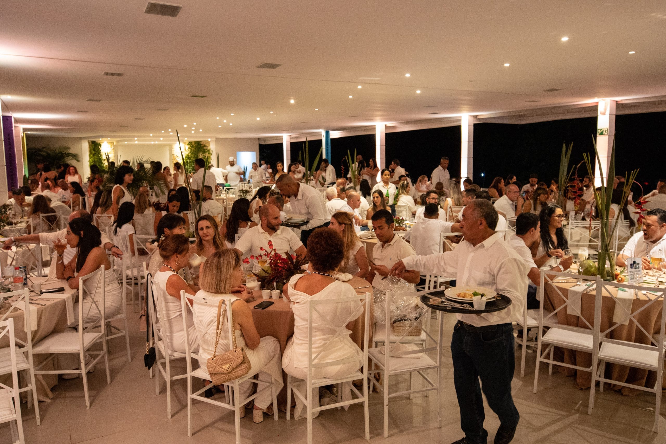 Jantar beneficente 2024 do Fundo Social de Itaquá acontece nesta quinta (12)