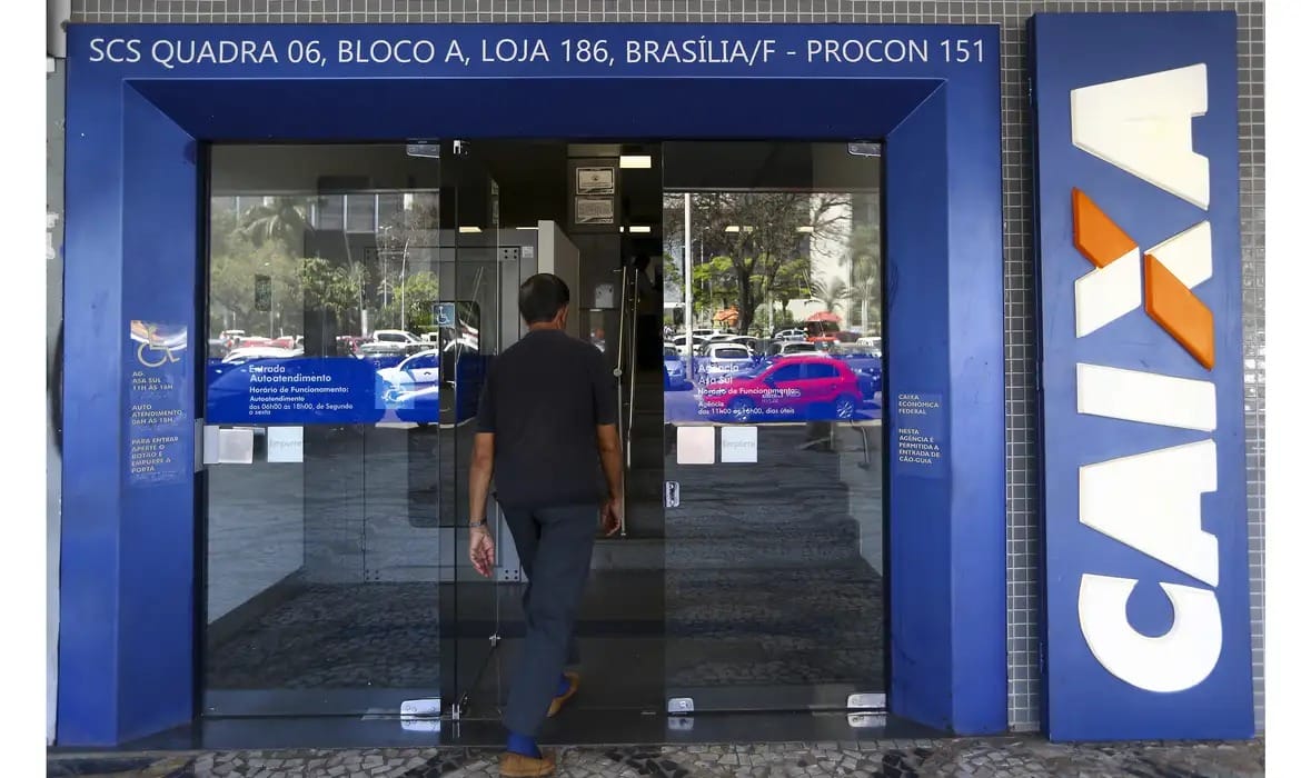 Bancos voltam a funcionar normalmente nesta quinta-feira (26/12)