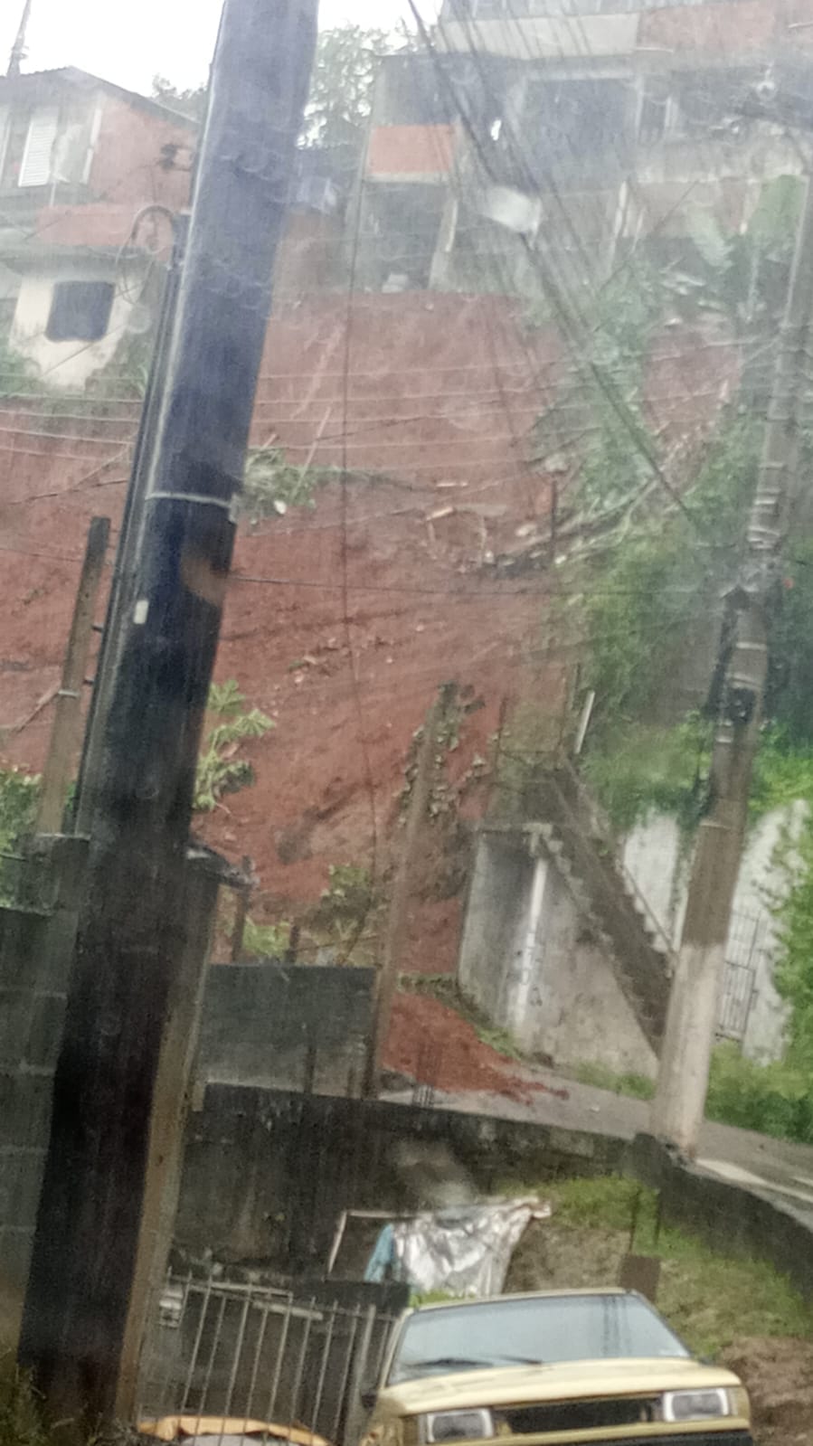 Santa Isabel supera expectativa de chuva mensal em 24h e alerta a população