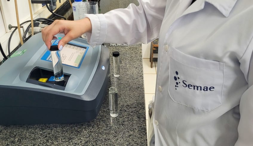 Semae realiza cerca de 26 mil análises mensais na água distribuída em Mogi