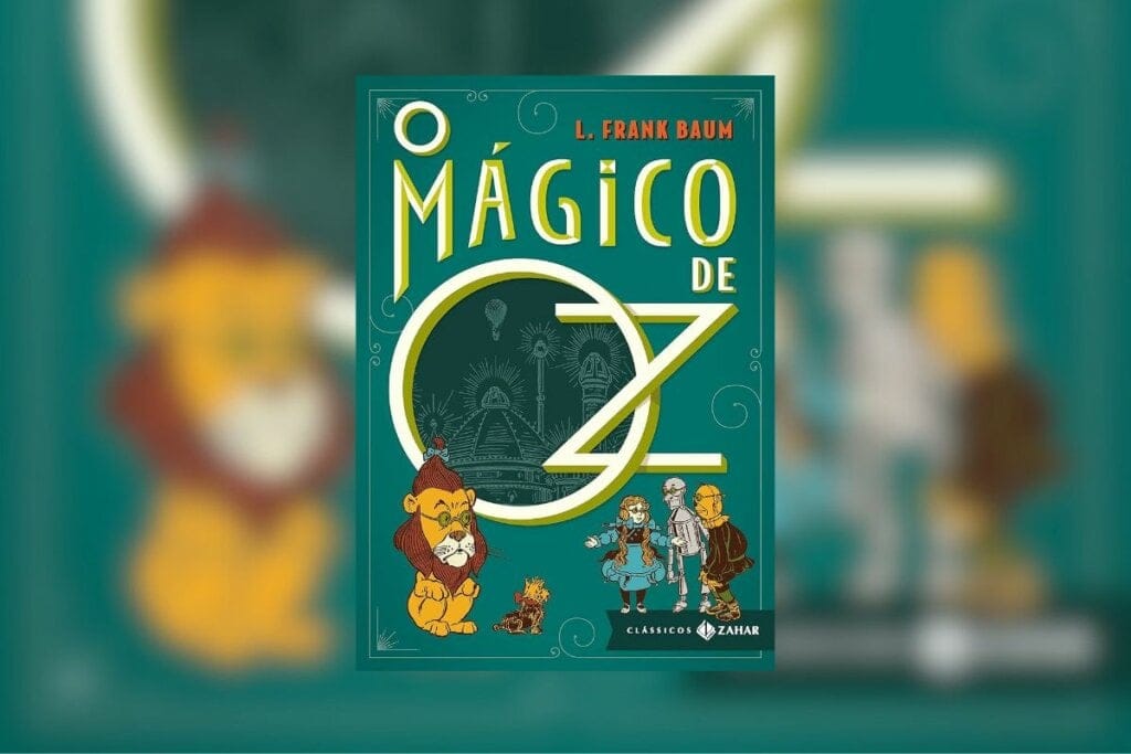 Capa do livro "O Mágico de Oz" em verde e com a ilustração de um leão, cachorro e robôs