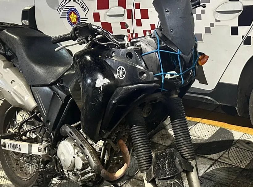 Dupla de adolescentes é apreendida com moto roubada em Suzano
