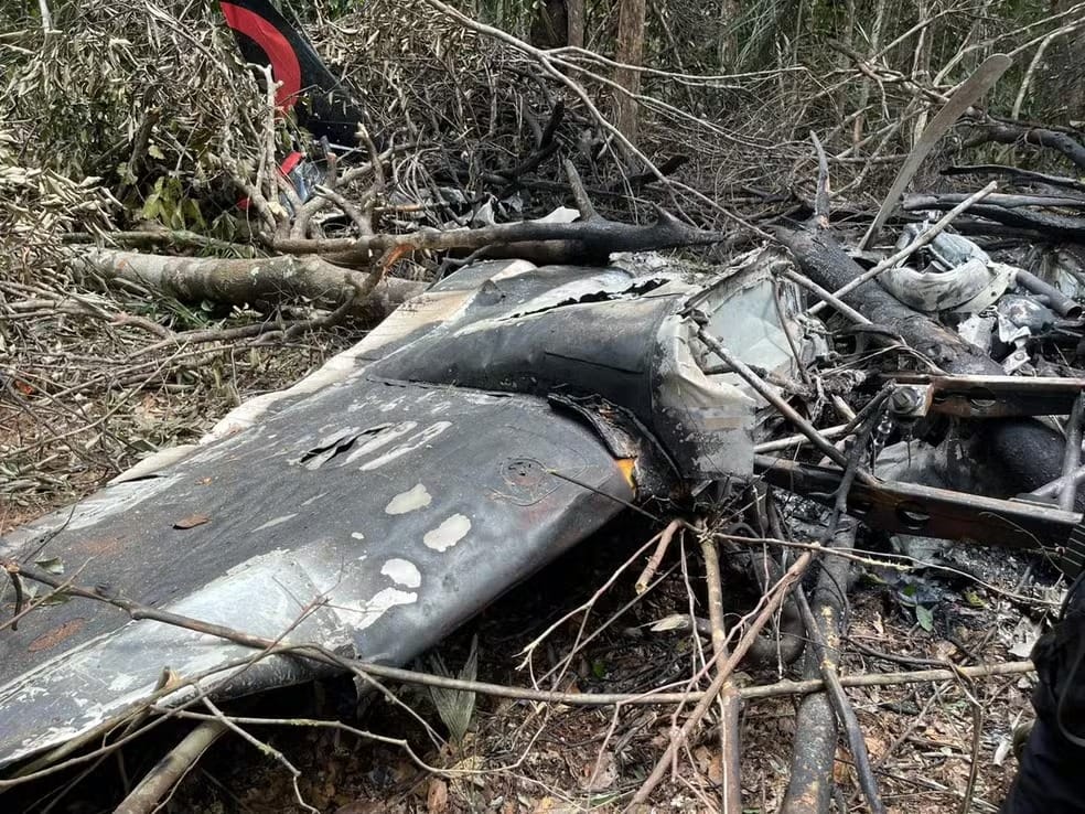 FAB derruba avião com drogas vindo da Venezuela; entenda como funciona a ação