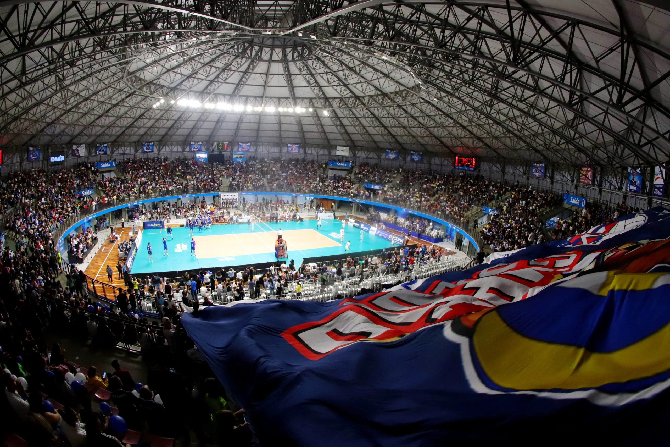 Suzano recebe Vôlei Renata no 2° jogo das semifinais da Superliga neste sábado