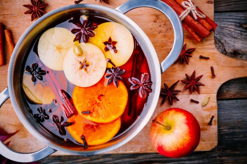 9 chás desintoxicantes para começar a semana