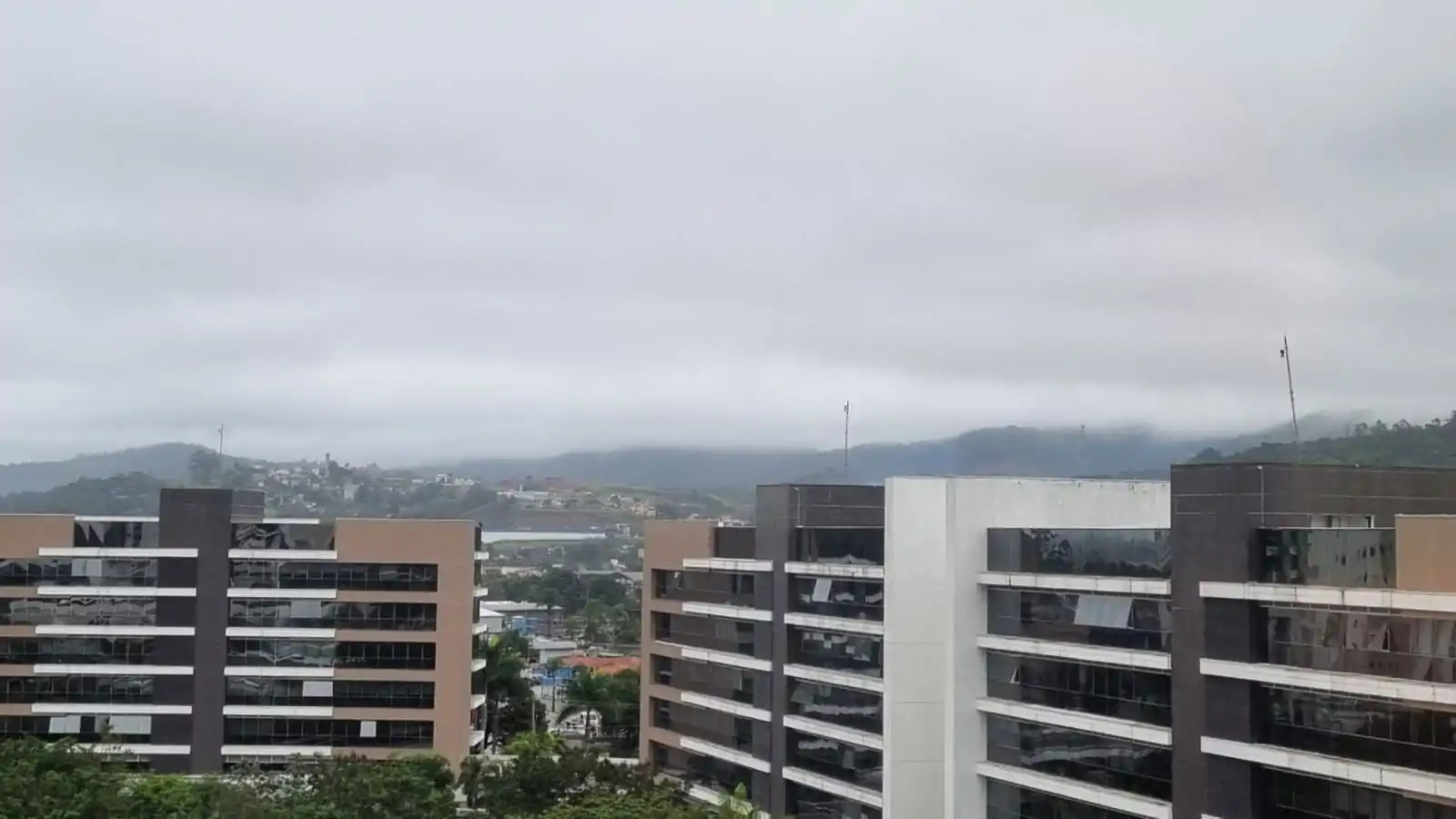 Meteorologia prevê chuva e clima ameno em Mogi neste fim de semana