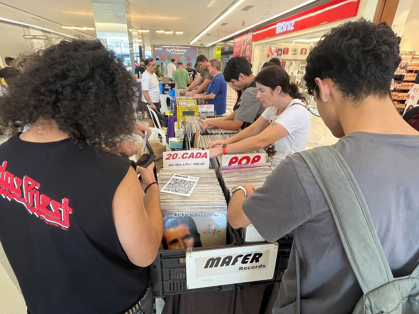 Com mais de 5 mil títulos disponíveis, Feira do Disco volta a Mogi neste fim de semana