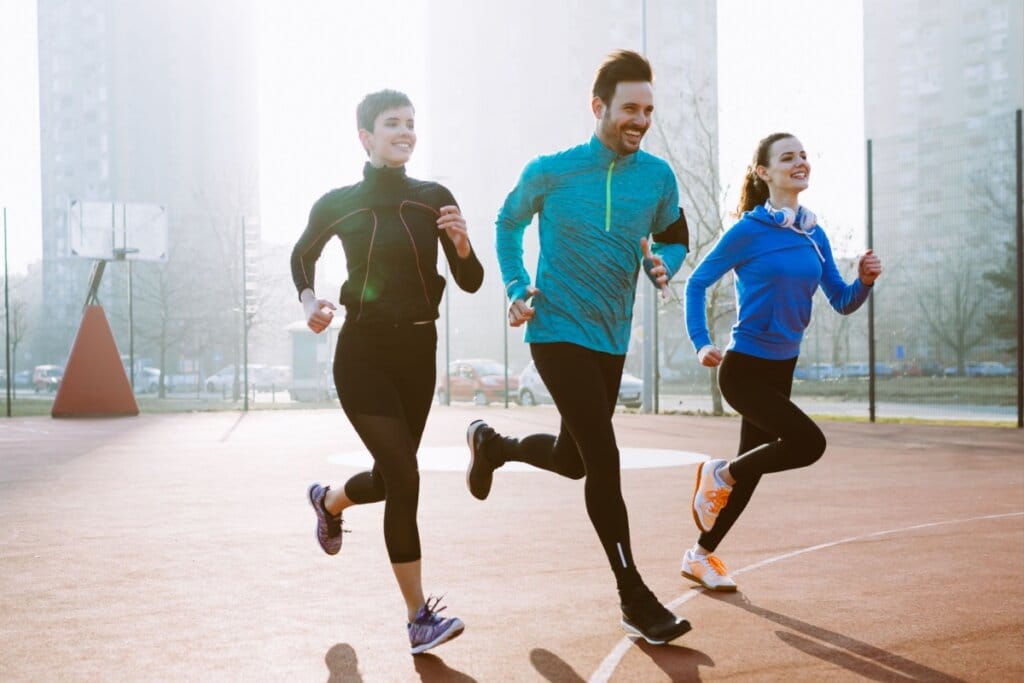 4 benefícios da corrida no bem-estar físico e mental