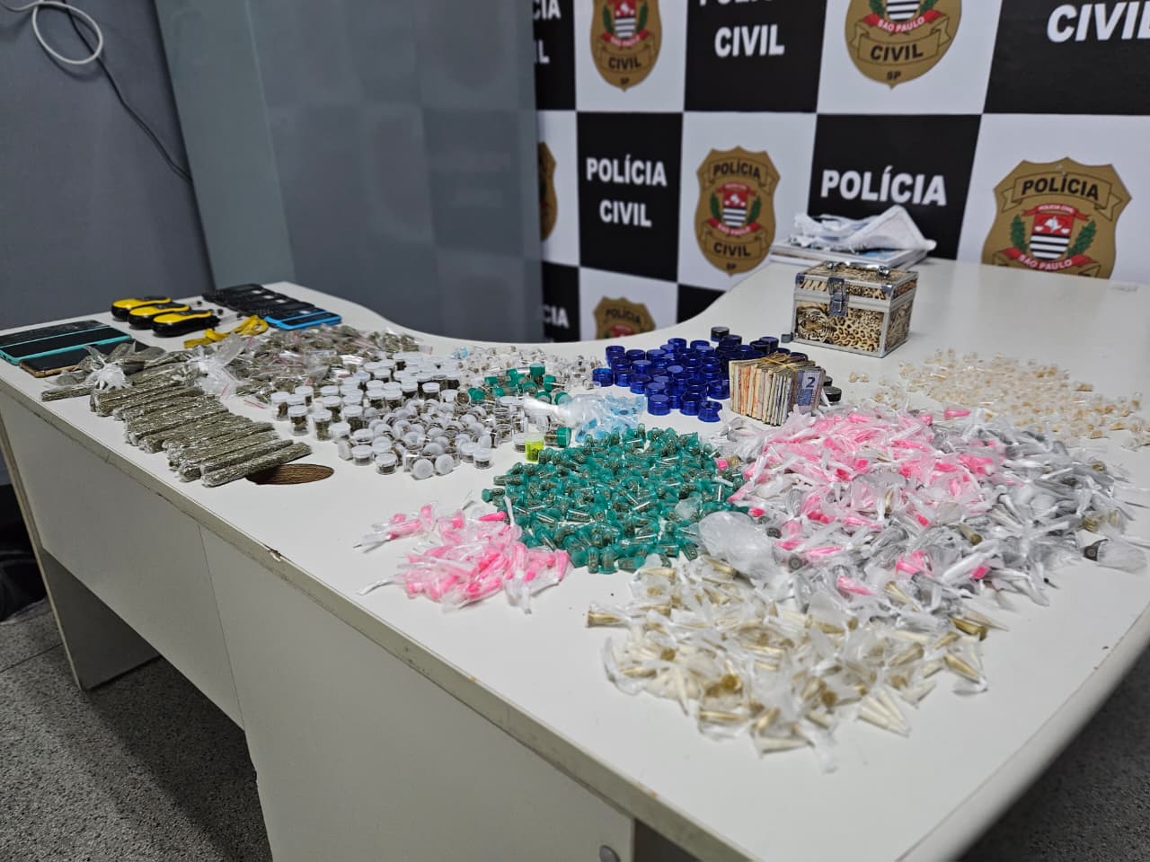 'Operação Sem Fronteiras' desativa casas bomba e prende dois suspeitos