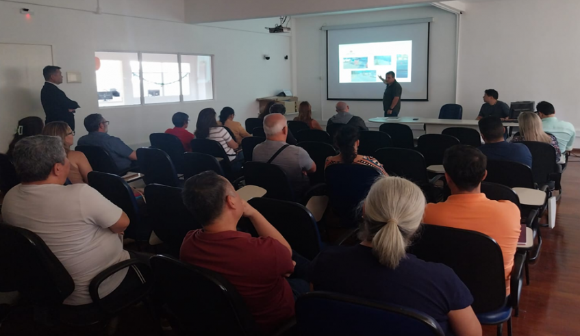 Sugestões para melhorar trânsito são discutidas na prefeitura