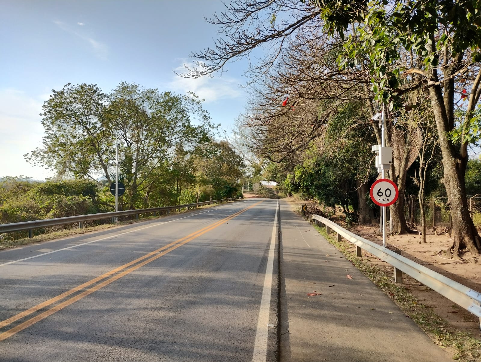 Radar na Estrada das Varinhas entra em operação nesta terça-feira (9)