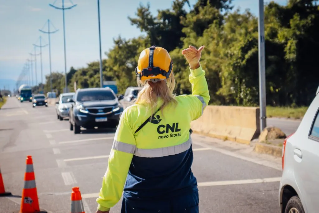 Rodovia Mogi-Bertioga registra 22 quilômetros de lentidão neste sábado (10)