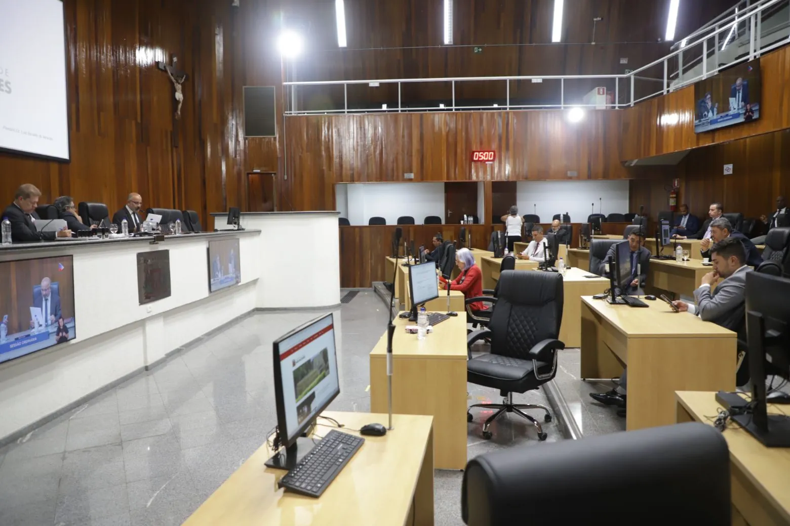 Câmara de Mogi das Cruzes aprova alteração nos prazos de envio da LDO e do PPA