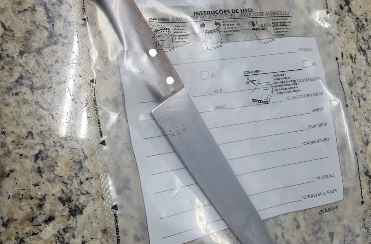 Homem é preso pela PM após esfaquear primo durante discussão em Ferraz de Vasconcelos