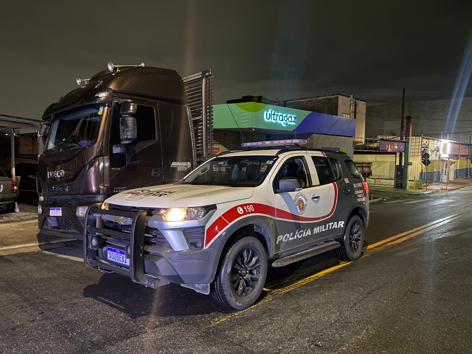 Suspeito de sequestro é preso após perseguição com caminhão na rodovia Ayrton Senna