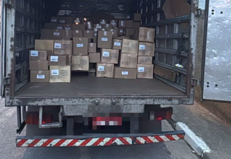 PM prende cinco suspeitos por roubo de carga e recupera R$ 30 mil em mercadorias em Poá