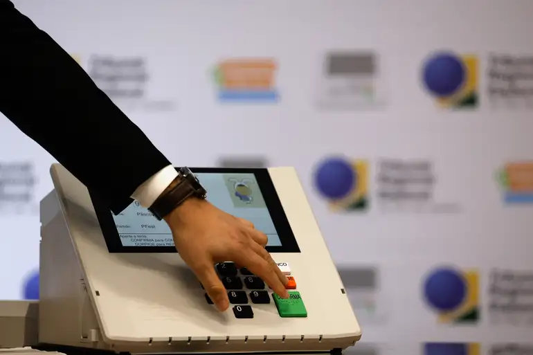 Eleições 2026: prazo para candidatos deixarem o cargo termina nesta semana