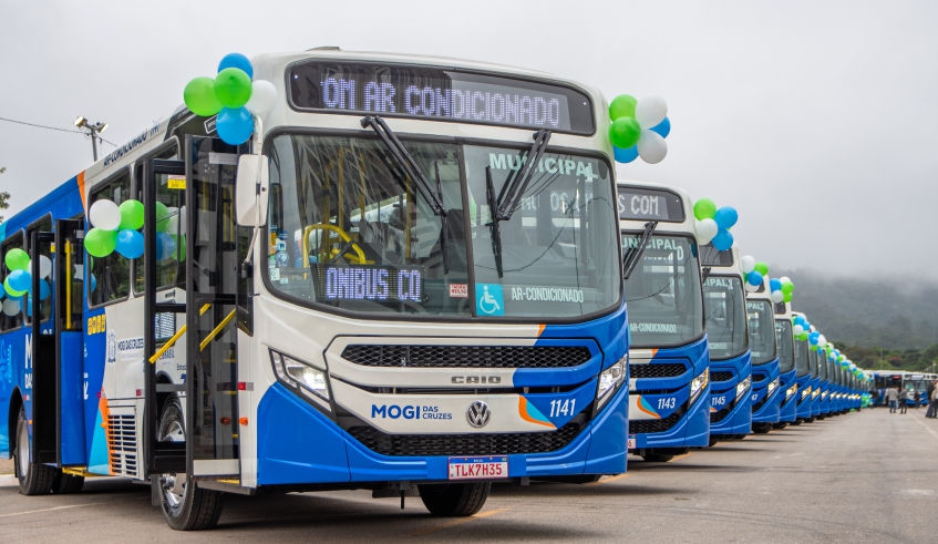 Prefeitura de Mogi das Cruzes entrega frota de 26 ônibus com ar-condicionado