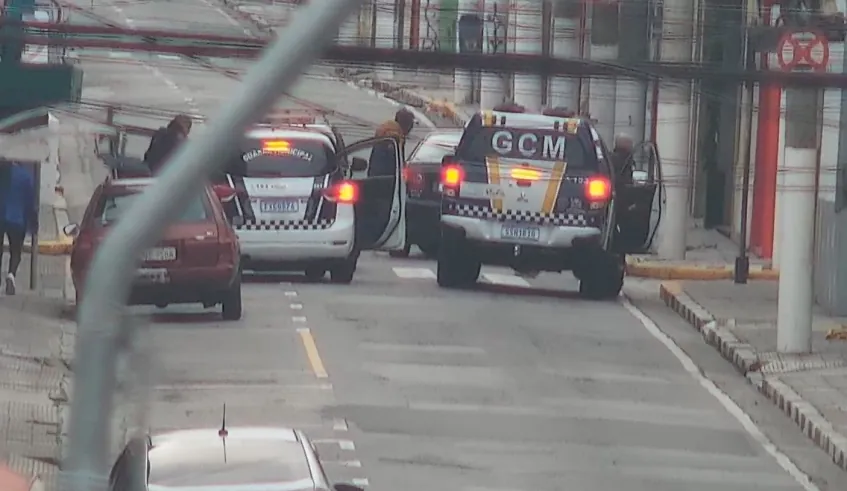 GCM prende quatro suspeitos por roubo a comércio em Mogi das Cruzes