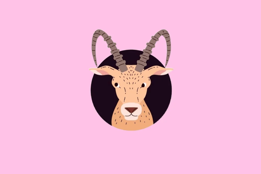 Ilustração da cabeça de uma cabra de cor bege, com chifres longos, curvados e anelados em tons de cinza, em um fundo rosa-claro