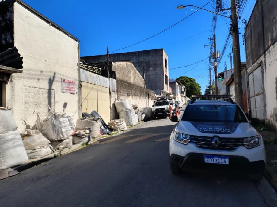 Dono de fábrica de plásticos de Itaquaquecetuba é notificado após furto de energia