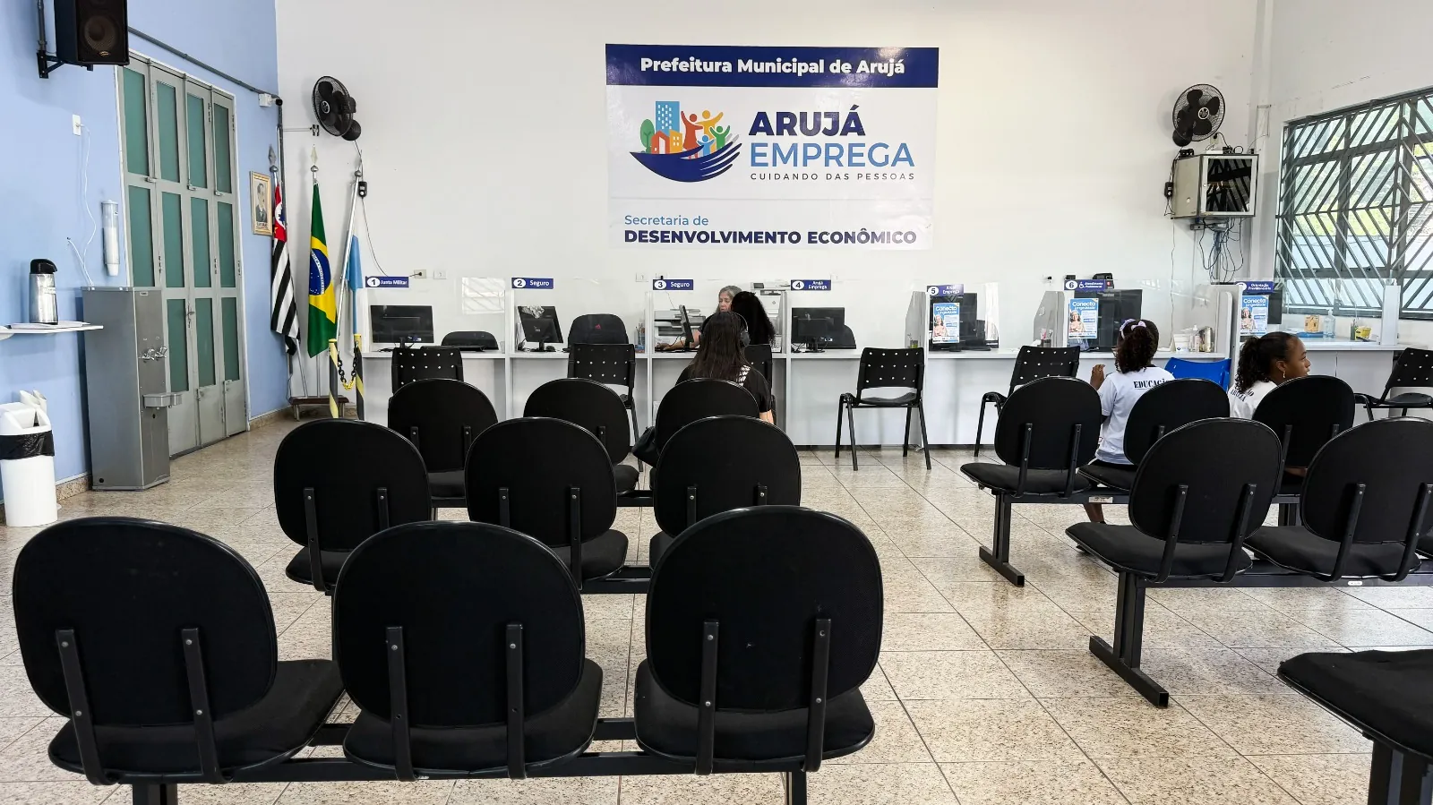 Arujá Emprega disponibiliza 84 oportunidades; veja como se inscrever