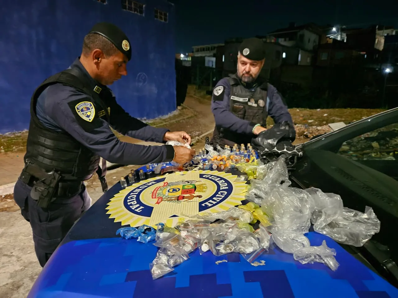 GCM de Itaquaquecetuba apreende 4,4 mil porções de drogas em bairros do município