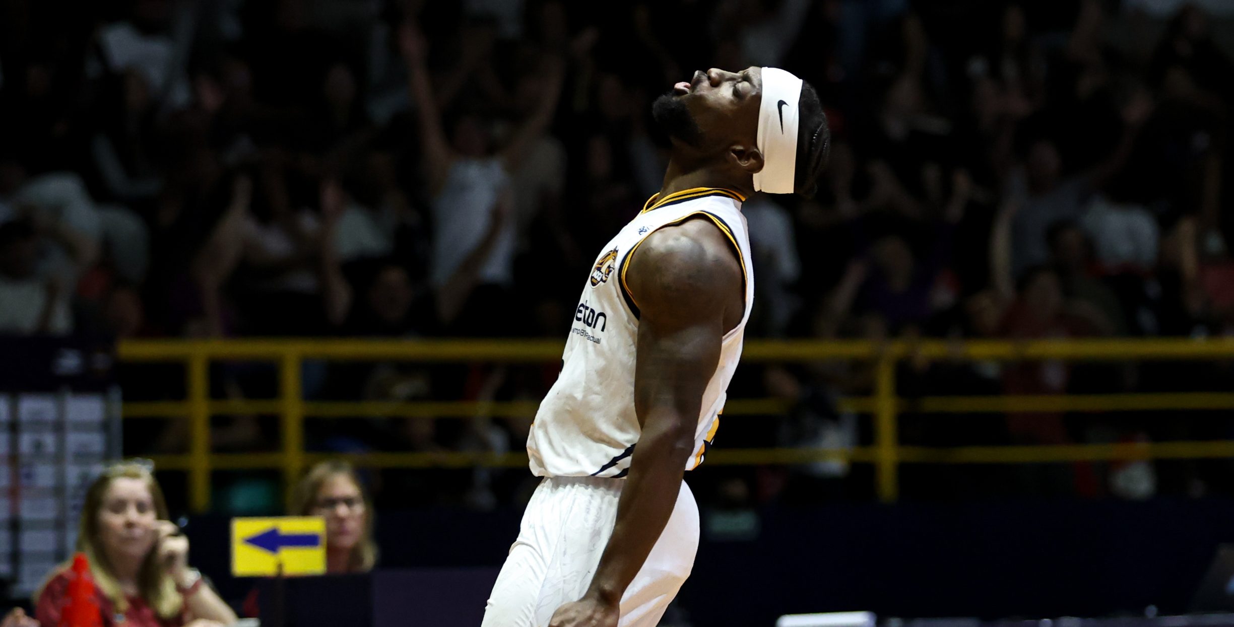 Mogi Basquete bate o Bauru e mantém aproveitamento no Campeonato Paulista