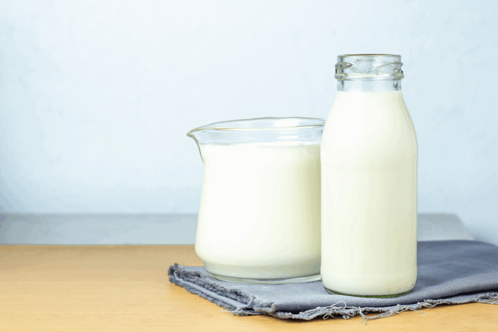 Leite inflama? Confira os mitos sobre o alimento que não têm respaldo científico