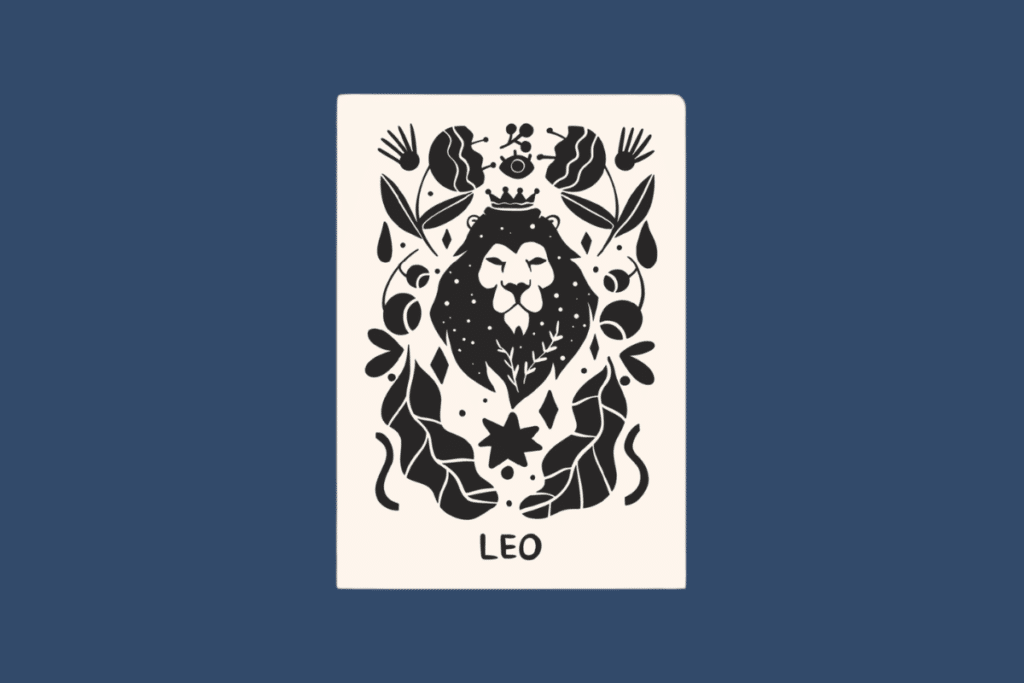 Uma carta vertical em tons de creme sobre um fundo azul-petróleo. A ilustração em preto, estilo carimbo recortado, mostra a cabeça de um leão central com uma juba densa e uma pequena coroa no topo. O desenho é simétrico e preenchido com ramos botânicos frondosos, bagas redondas, estrelas pontiagudas, formas de diamantes e flores em forma de leque. Abaixo da ilustração, a palavra "LEO" em letras maiúsculas sans-serif em preto.