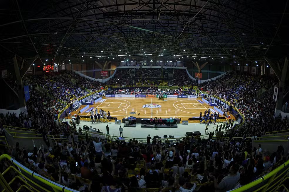 Mogi Basquete x Corinthians tem horário da partida alterado para 21h no Hugão