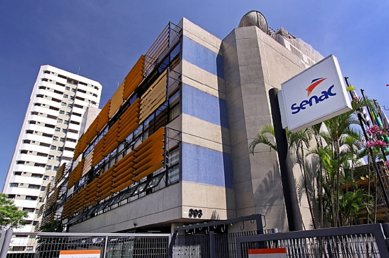 Senac abre 2,8 mil vagas em cursos técnicos EAD gratuitos para pessoas com renda de até dois salários mínimos