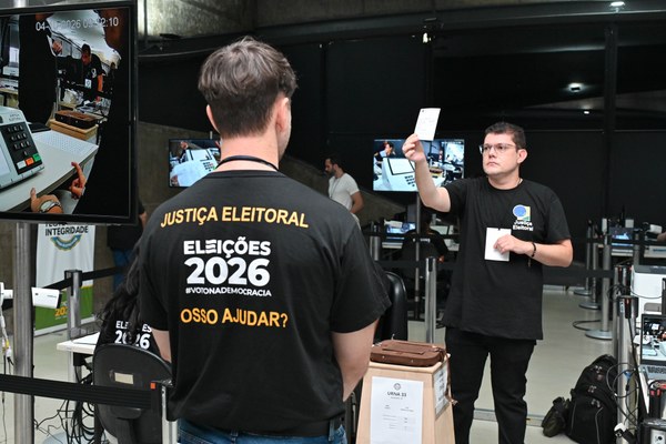 Urnas eletrônicas passarão por novas auditorias para o 2º turno das Eleições 2026